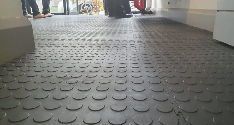 Pvc-tiles